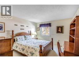 177 AMBERLY Boulevard - 31