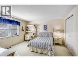 177 AMBERLY Boulevard - 33