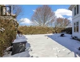 177 AMBERLY Boulevard - 44