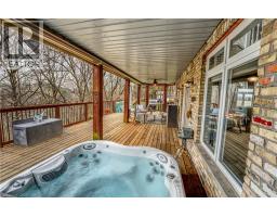 31 CHAPEL Street - 14