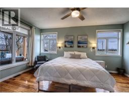 31 CHAPEL Street - 30