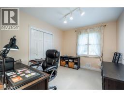 98 HADLEY Drive - 13