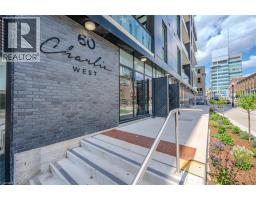 60 CHARLES Street W UnitNo. 702 - 2