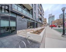 60 CHARLES Street W UnitNo. 702 - 3