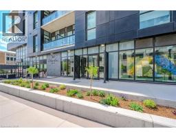 60 CHARLES Street W UnitNo. 702 - 4