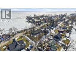 153 BLUE WATER Parkway - 32