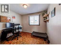 71 SHADELAND Crescent - 24