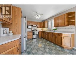 663 HEATHCLIFFE Place - 13