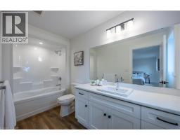 99 AMBER Street - 21