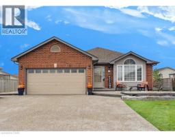 29 MAPLEVIEW Drive - 1