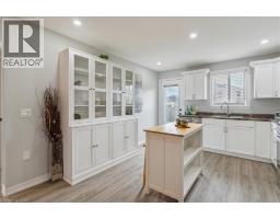 29 MAPLEVIEW Drive - 15