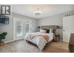 29 MAPLEVIEW Drive - 21