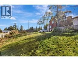 1 TERRACE HILL Street - 32