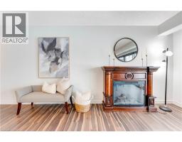 250 GLENRIDGE Drive UnitNo. 102 - 12