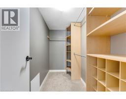 250 GLENRIDGE Drive UnitNo. 102 - 26