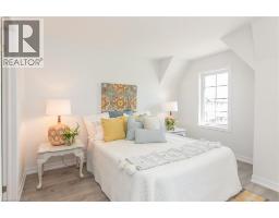 386 LINDEN Drive - 33