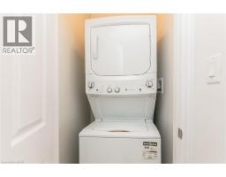 386 LINDEN Drive - 8