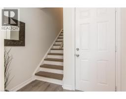 386 LINDEN Drive - 9