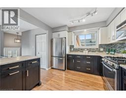 27 GRAYWOOD Court - 11