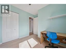 27 GRAYWOOD Court - 17