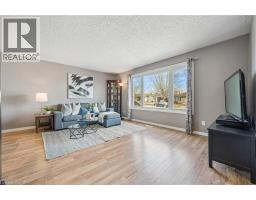 27 GRAYWOOD Court - 5