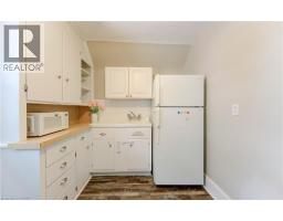 19 FAIRVIEW Avenue - 26