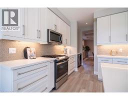 19 SECINARO Avenue - 11