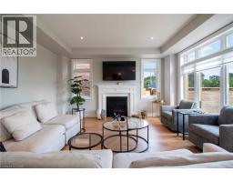 19 SECINARO Avenue - 17