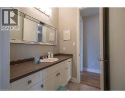 19 SECINARO Avenue - 44