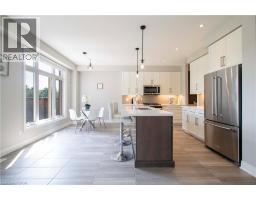 19 SECINARO Avenue - 8