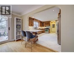 27 LOWREY Avenue S - 13