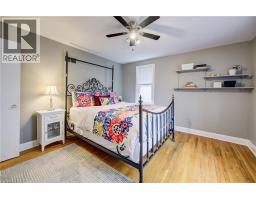 27 LOWREY Avenue S - 28