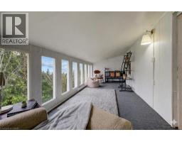 27 LOWREY Avenue S - 36