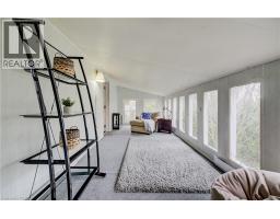 27 LOWREY Avenue S - 37