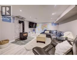 27 LOWREY Avenue S - 41