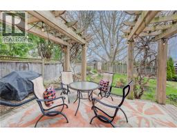 27 LOWREY Avenue S - 44