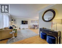 27 LOWREY Avenue S - 8