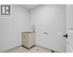 382A SOUTHCOTE Road - 32