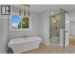 382A SOUTHCOTE Road - 42