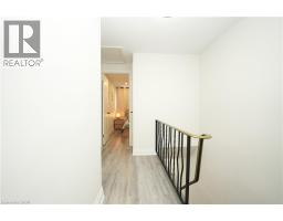 140 JANSEN Avenue - 25