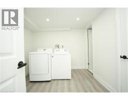 140 JANSEN Avenue - 28