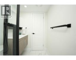 140 JANSEN Avenue - 31