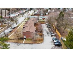 140 JANSEN Avenue - 39