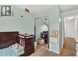 175 SIEBERT Avenue UnitNo. 2 - 33