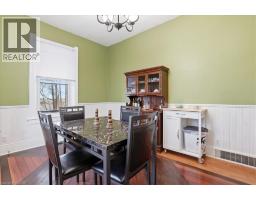 298 QUEEN Street W - 16