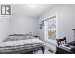 298 QUEEN Street W - 21