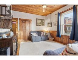 298 QUEEN Street W - 9