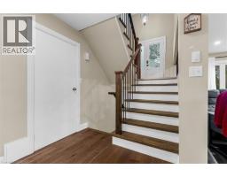 25 STEPHENS Court - 12