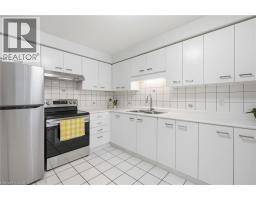 565 GREENFIELD Avenue UnitNo. 306 - 10