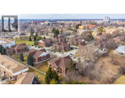 565 GREENFIELD Avenue UnitNo. 306 - 26